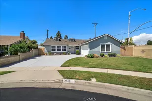 15001 Sussex Cir, Huntington Beach, CA 92647 - Photo 2