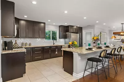 13351 Cromwell, Tustin, CA 92780 - Photo 6