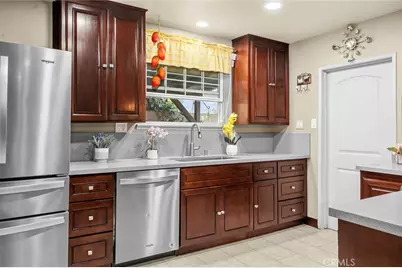 5026 W Roberts, Santa Ana, CA 92704 - Photo 14