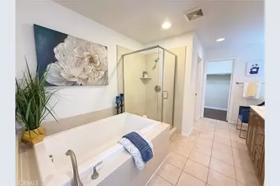 81 Keepsake, Irvine, CA 92618 - Photo 24
