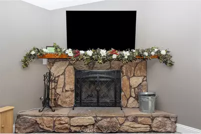 43005 Monterey, Big Bear Lake, CA 92315 - Photo 8