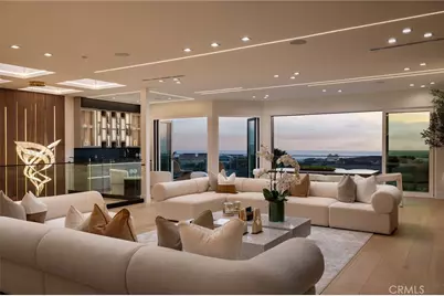 4 Narbonne, Newport Beach, CA 92660 - Photo 2