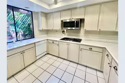 32 La Ronda, Rancho Mirage, CA 92270 - Photo 8