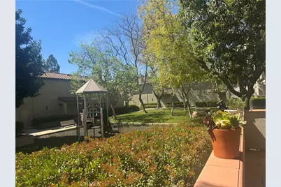 147 Via Contento, Rancho Santa Margarita, CA 92688 - Photo 4