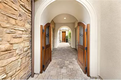 26 View Terrace, Irvine, CA 92603 - Photo 8