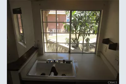 342 Red Pine, Perris, CA 92570 - Photo 8