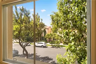 204 Kempton, Irvine, CA 92620 - Photo 30