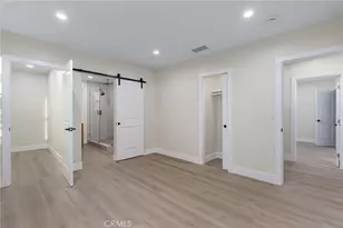 700 W 10th St, Azusa, CA 91702 - Photo 16