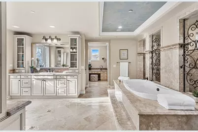 26012 Horseshoe Cr, Laguna Hills, CA 92653 - Photo 52