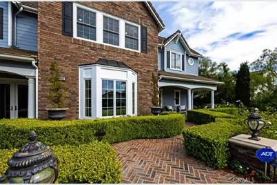 26012 Horseshoe Cr, Laguna Hills, CA 92653 - Photo 4