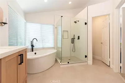 21865 Delicia, Rancho Santa Margarita, CA 92679 - Photo 32