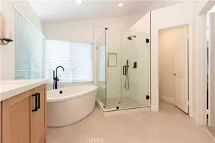 21865 Delicia, Rancho Santa Margarita, CA 92679 - Photo 32