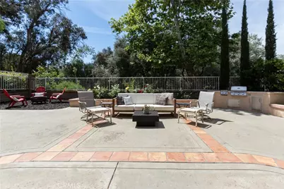 21865 Delicia, Rancho Santa Margarita, CA 92679 - Photo 4