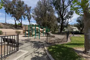 21865 Delicia, Rancho Santa Margarita, CA 92679 - Photo 54