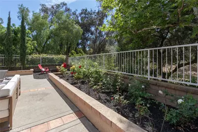 21865 Delicia, Rancho Santa Margarita, CA 92679 - Photo 44