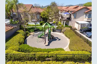 13 Milkwood, Rancho Santa Margarita, CA 92688 - Photo 32