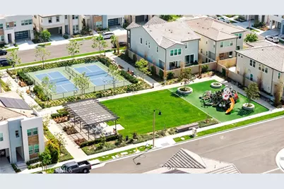 130 Pin, Lake Forest, CA 92630 - Photo 58