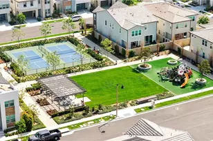 130 Pin, Lake Forest, CA 92630 - Photo 58