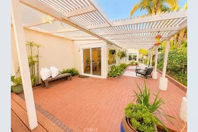 42 Almond Tree Ln, Irvine, CA 92612 - Photo 40