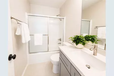42 Almond Tree Ln, Irvine, CA 92612 - Photo 20