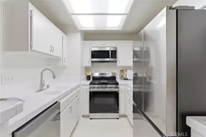 7735 Briarglen Loop #I, Stanton, CA 90680 - Photo 12