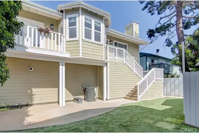 527 Westminster #B, Newport Beach, CA 92663 - Photo 1