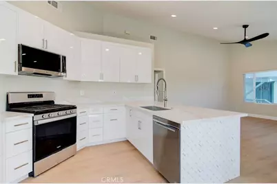 527 Westminster #B, Newport Beach, CA 92663 - Photo 6