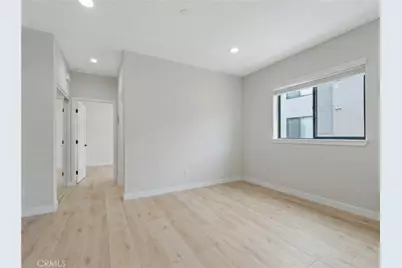 5075 Pickford, Los Angeles, CA 90019 - Photo 6