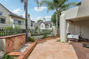 1 Longbourn Aisle, Irvine, CA 92603 - Photo 34