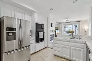 1 Longbourn Aisle, Irvine, CA 92603 - Photo 16