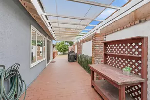 25071 Mawson, Laguna Hills, CA 92653 - Photo 32