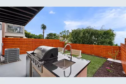 1095 Miramar, Laguna Beach, CA 92651 - Photo 40