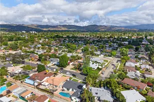 22441 Hartland, West Hills, CA 91307 - Photo 52