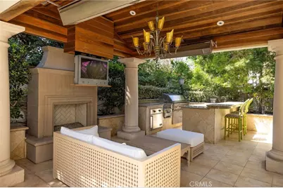 3 Weybridge Court, Newport Beach, CA 92660 - Photo 28