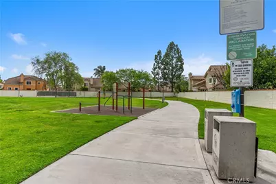 2744 Monza, Tustin, CA 92782 - Photo 14