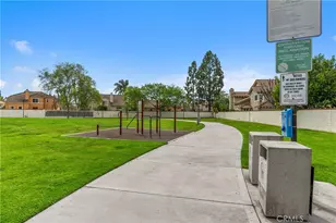 2744 Monza, Tustin, CA 92782 - Photo 14