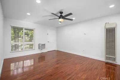 660 S Glassell #10, Orange, CA 92866 - Photo 2