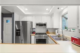 1100 Euclid Ave, Long Beach, CA 90804 - Photo 8