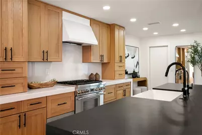 22 Rue Cannes, Newport Beach, CA 92660 - Photo 28