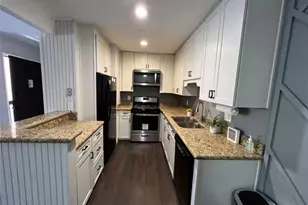 1001 W MacArthur Blvd, Santa Ana, CA 92707 - Photo 16