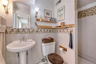 2661 W Chanticleer Rd, Anaheim, CA 92804 - Photo 14