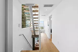 304 Grand Blvd, Venice, CA 90291 - Photo 20