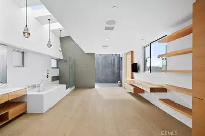 304 Grand Boulevard, Venice, CA 90291 - Photo 32