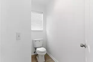 29436 Shannon Ct, Canyon Country, CA 91387 - Photo 18