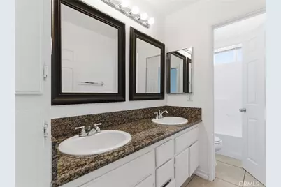 29436 Shannon Court, Canyon Country, CA 91387 - Photo 14