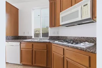 29436 Shannon Court, Canyon Country, CA 91387 - Photo 6