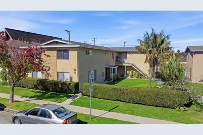 998 Mission, Costa Mesa, CA 92626 - Photo 2