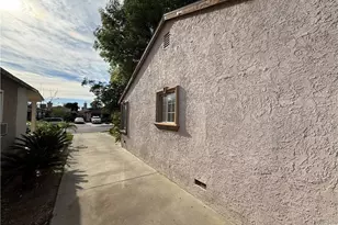 6900 Garden Grove, Reseda, CA 91335 - Photo 20