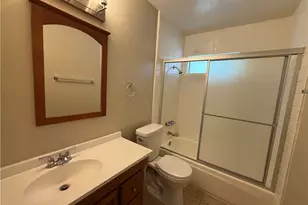 29338 Florabunda, Canyon Country, CA 91387 - Photo 10