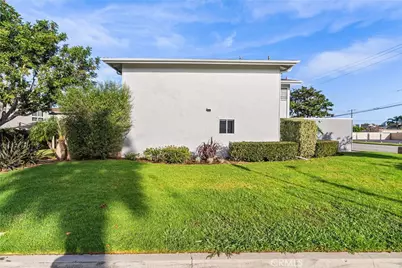 365 Monte Vista Avenue, Costa Mesa, CA 92627 - Photo 34